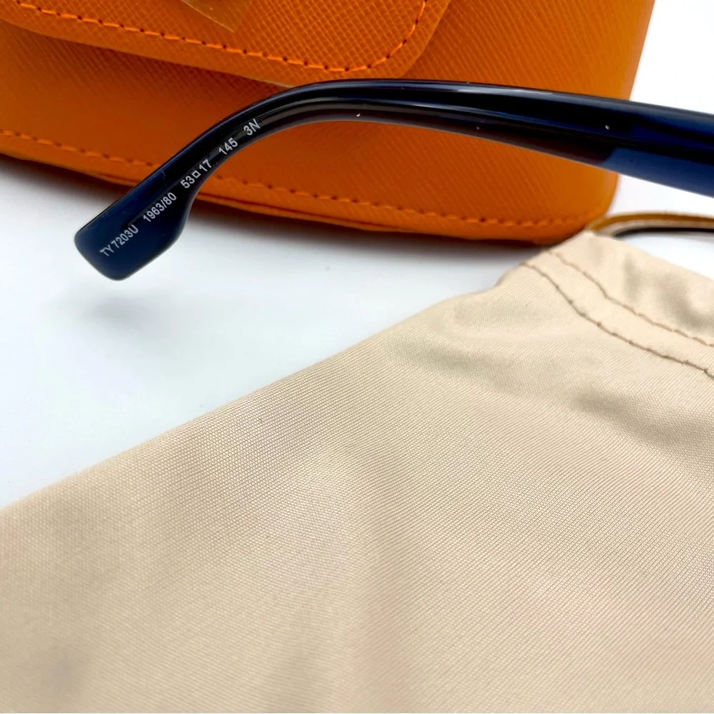 Tory Burch woman sunglasses